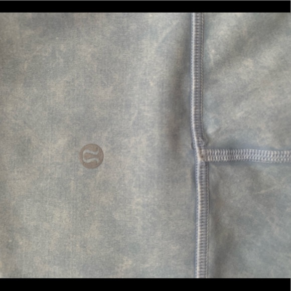 Light blue lululemon leggings - Picture 2 of 2